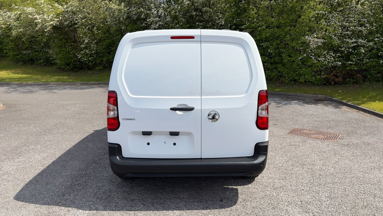 Vauxhall Combo Cargo Combo Xl Diesel 1.5 Turbo D 100ps Prime Plus H1 Van